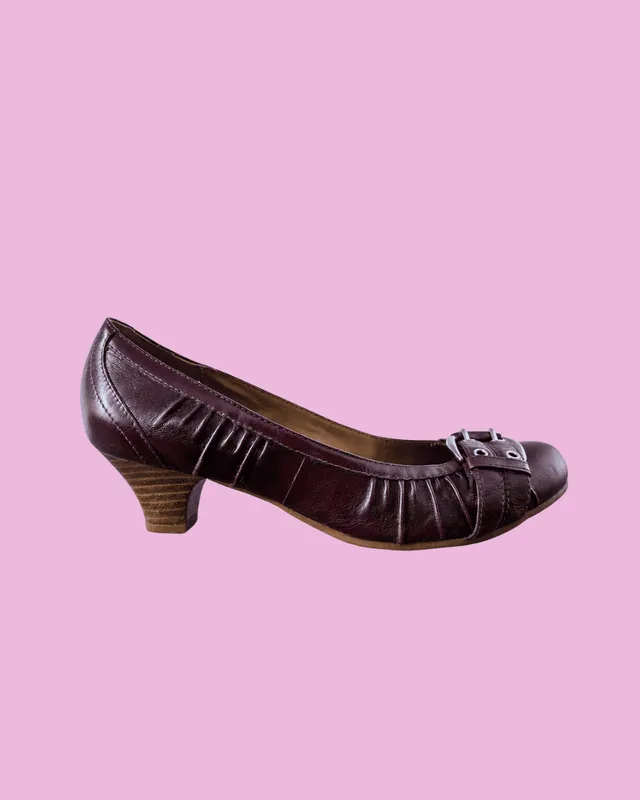 Purple Low Heel Pump — photo 1